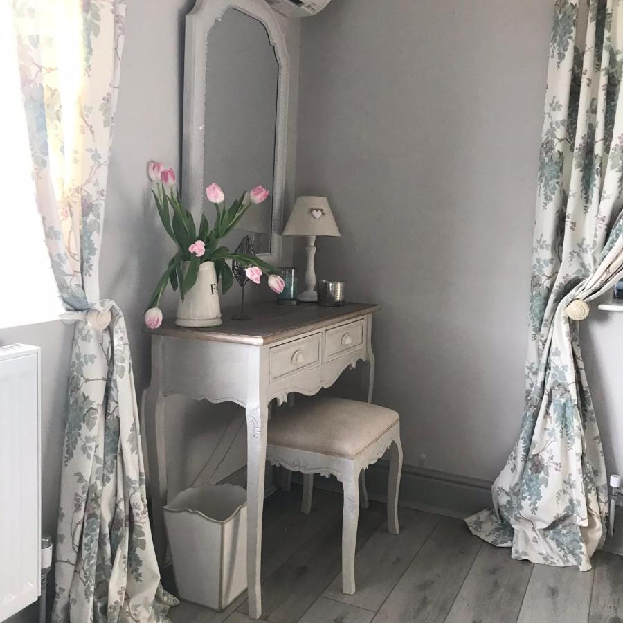 Ticketyboo Suites Pickering Esterno foto