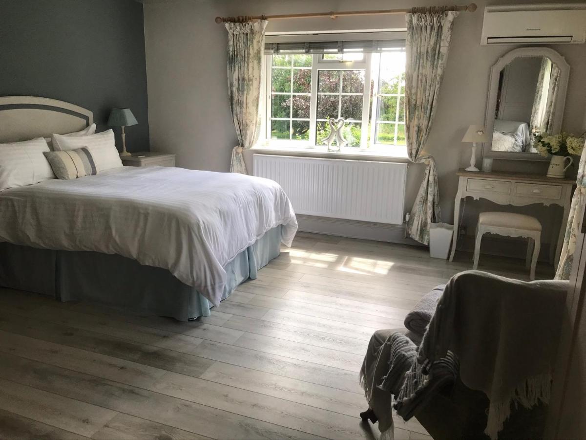Ticketyboo Suites Pickering Esterno foto